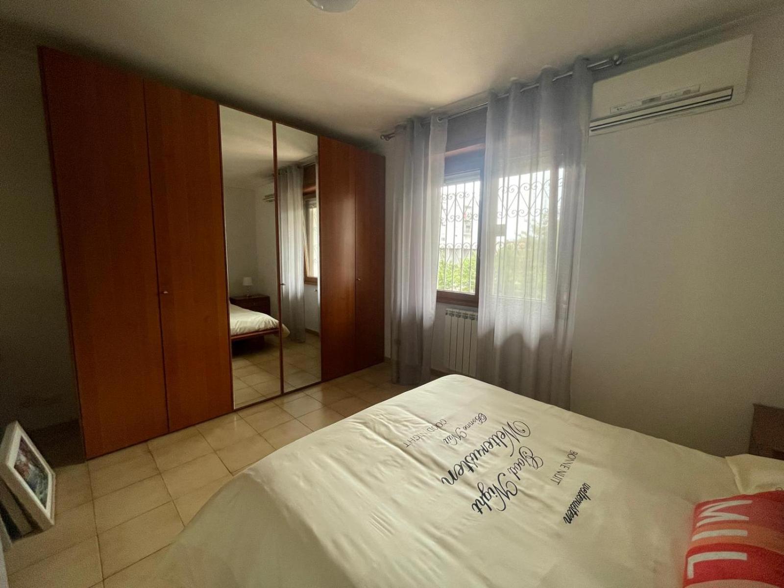 Intero Appartamento Con Giardino E Parcheggio Roma Ngoại thất bức ảnh