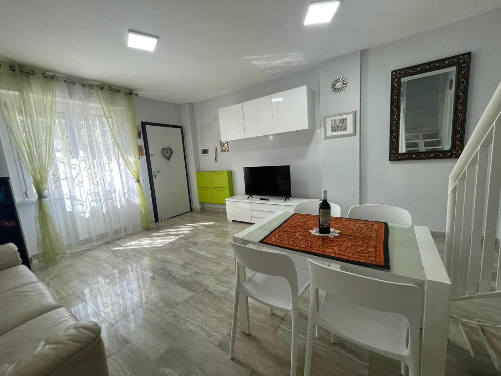 Intero Appartamento Con Giardino E Parcheggio Roma Ngoại thất bức ảnh